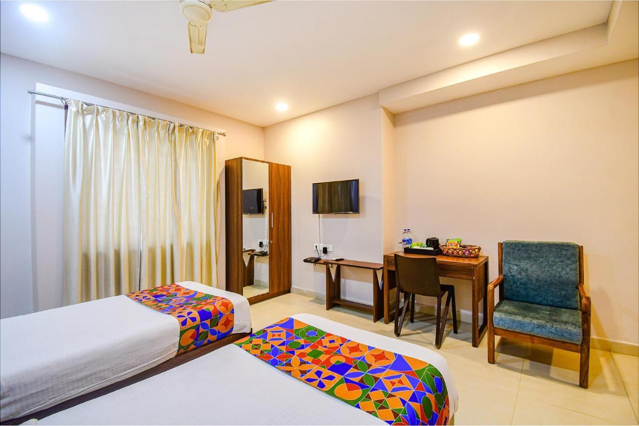 Fabhotel Royal Crystal Bhubaneswar Bagian luar foto