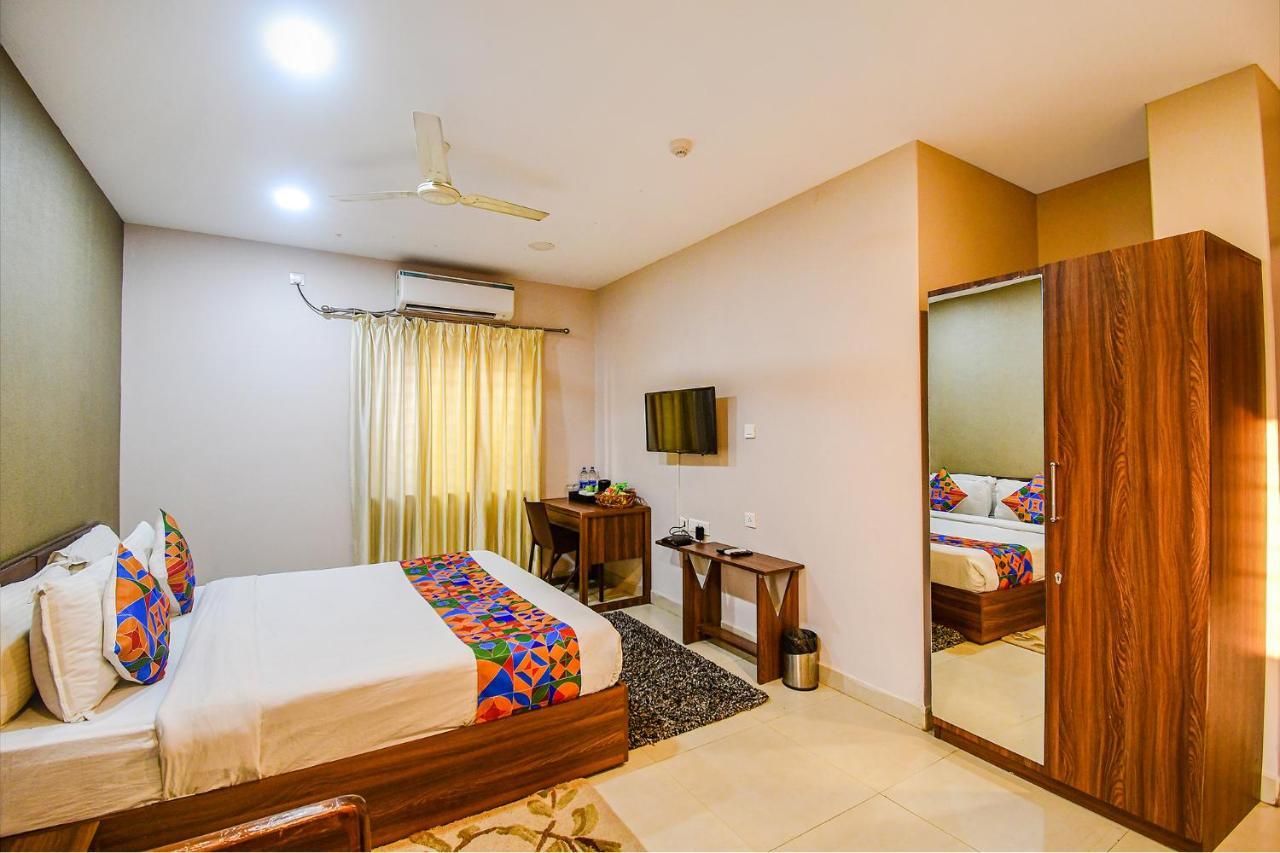 Fabhotel Royal Crystal Bhubaneswar Bagian luar foto